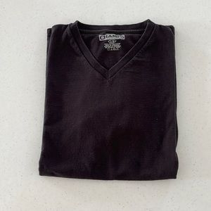 Men’s black Champs large short sleeve T-shirt.